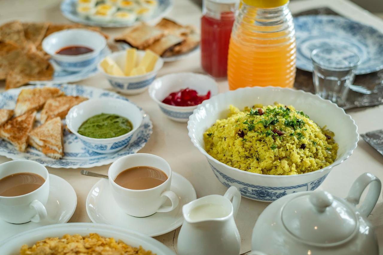 Saffron Stays Parsi Manor
