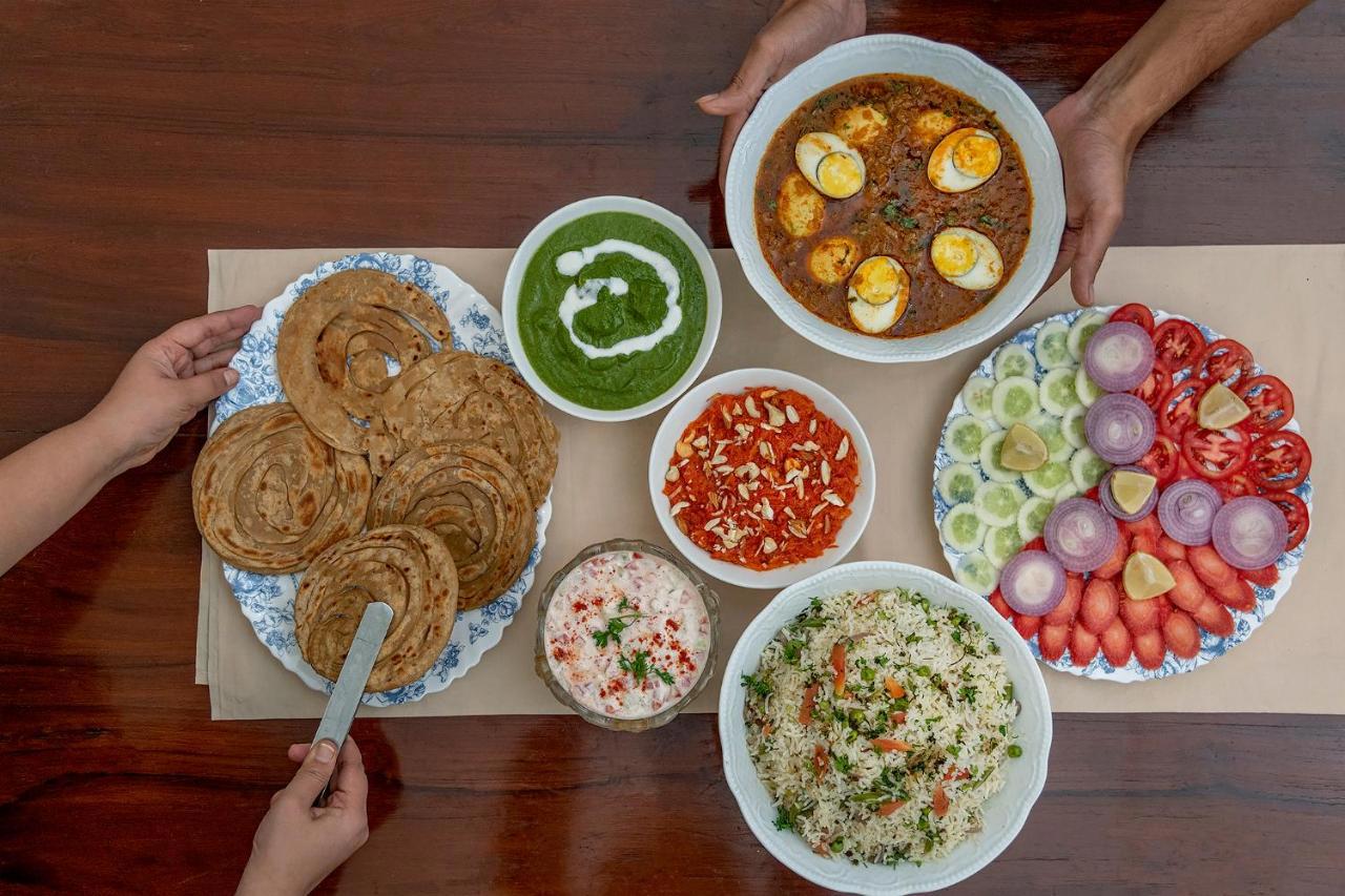 Saffron Stays Parsi Manor