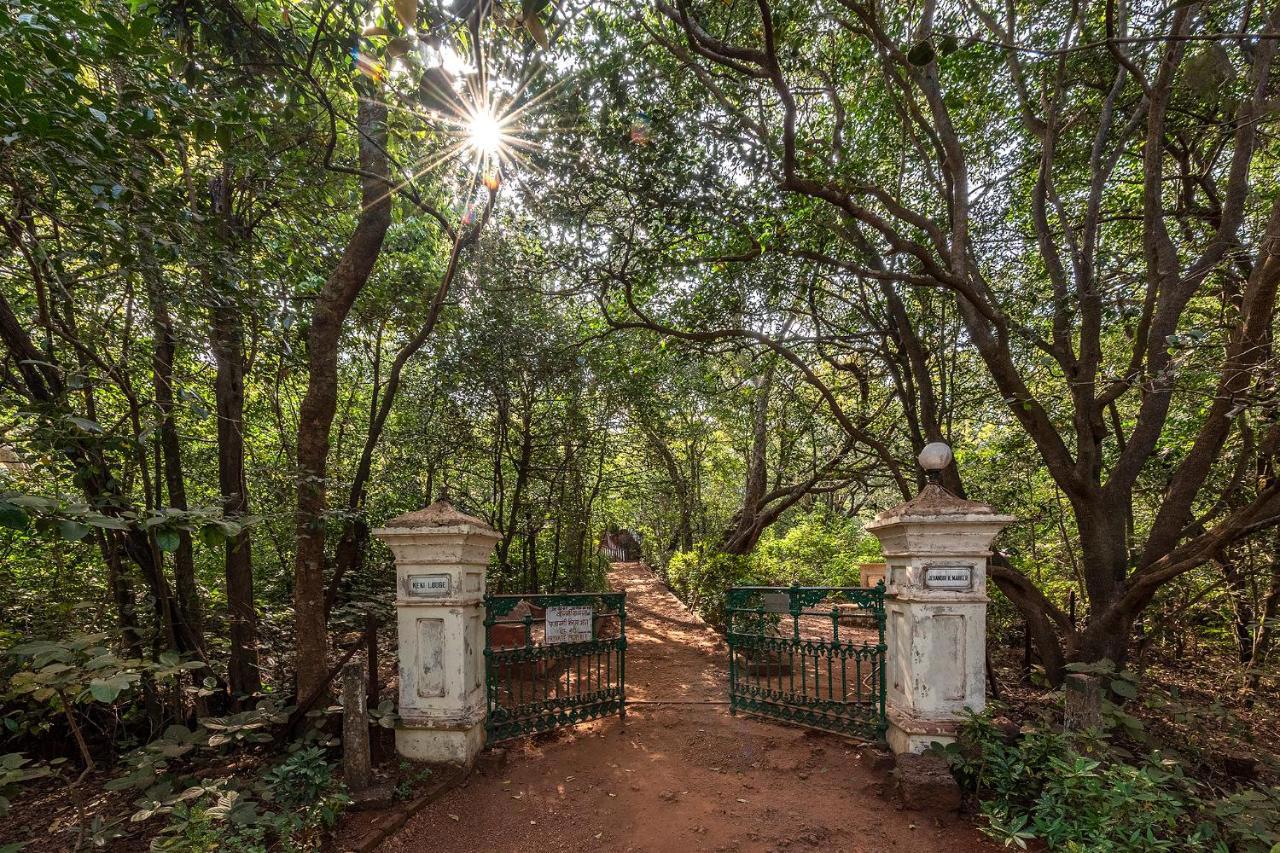 Saffron Stays Parsi Manor