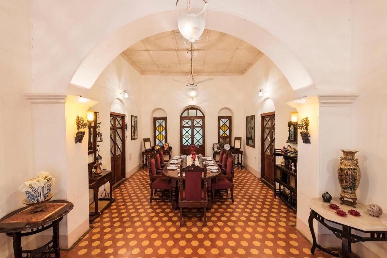 Saffron Stays Parsi Manor