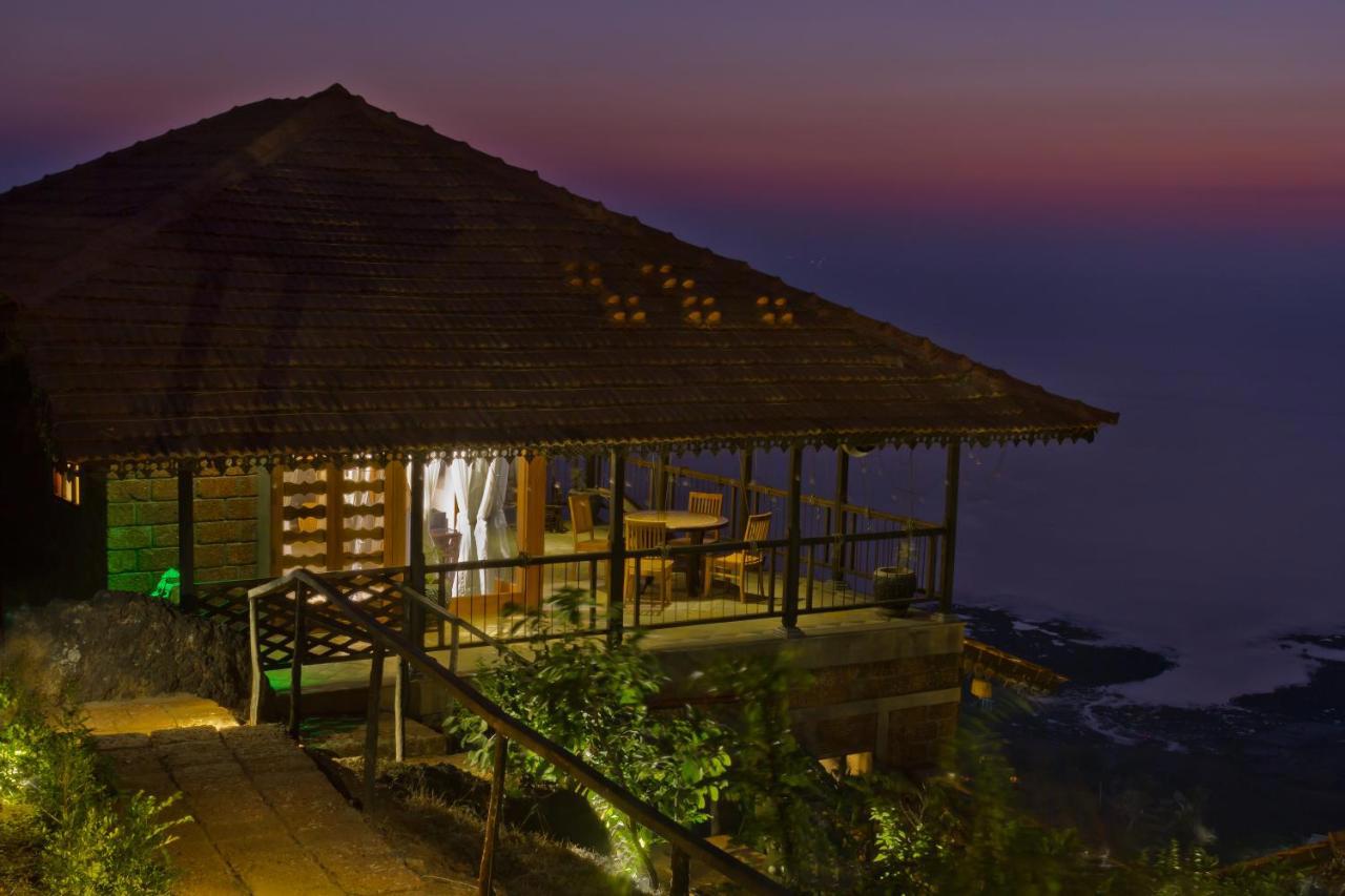 Saffronstays Villa 270