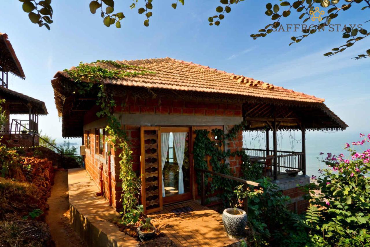 Saffronstays Villa 270