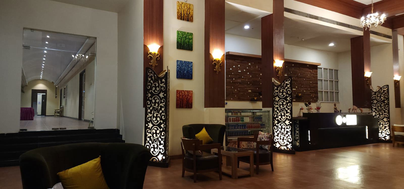 Tgn Suits - Hotel