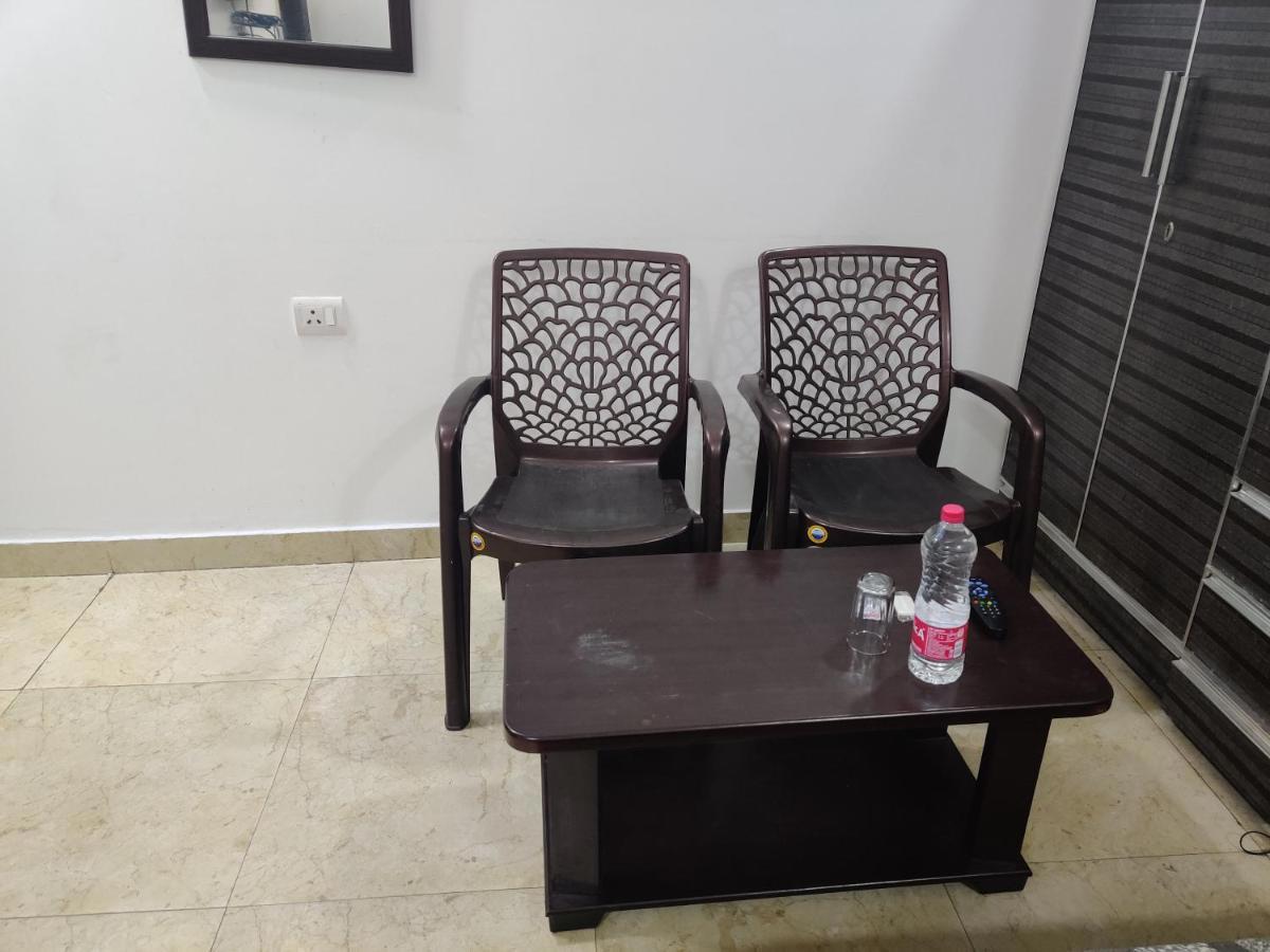 Airport Hotel Ashoka Palace