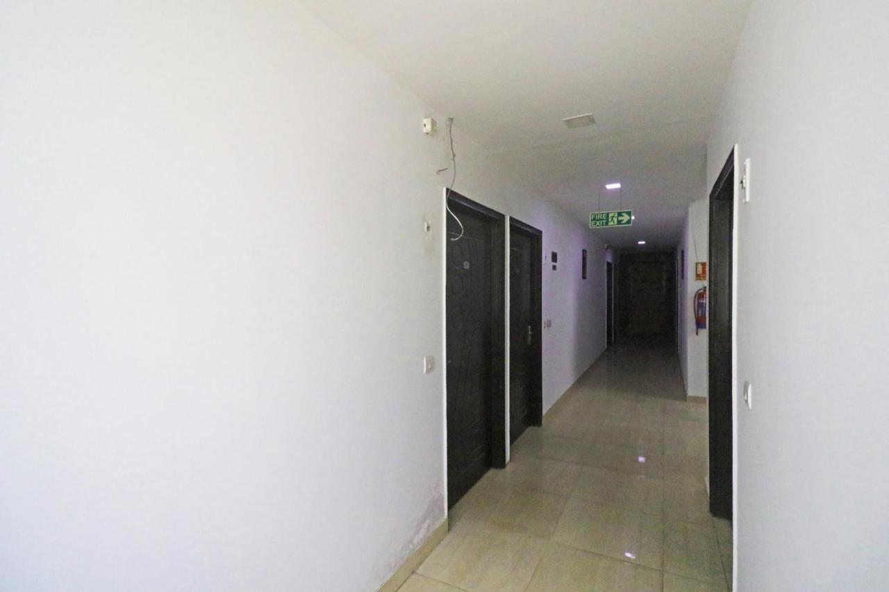 Airport Hotel Ashoka Palace