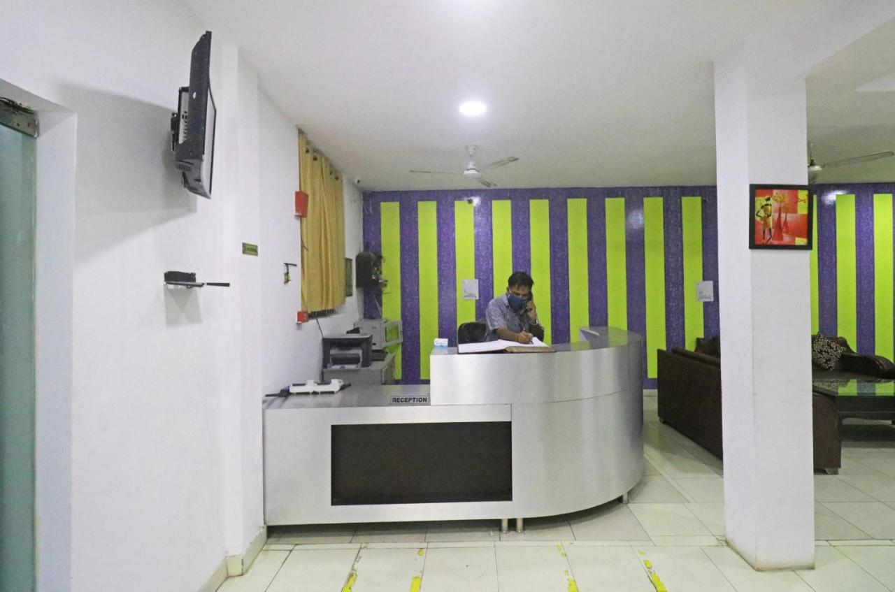 Airport Hotel Ashoka Palace