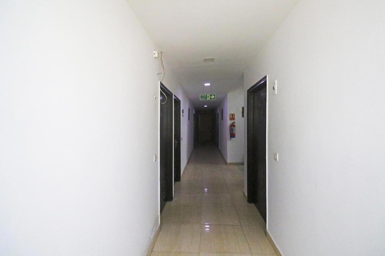Airport Hotel Ashoka Palace