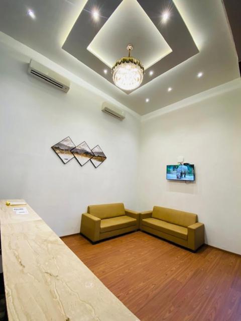 Hotel Plaza Heights
