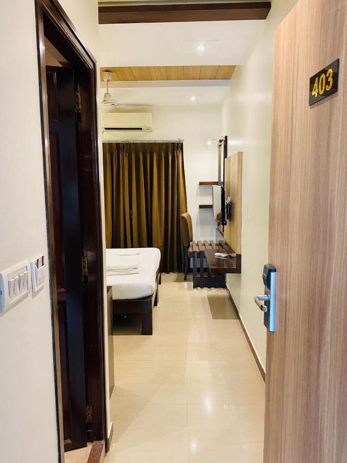Hotel Plaza Heights