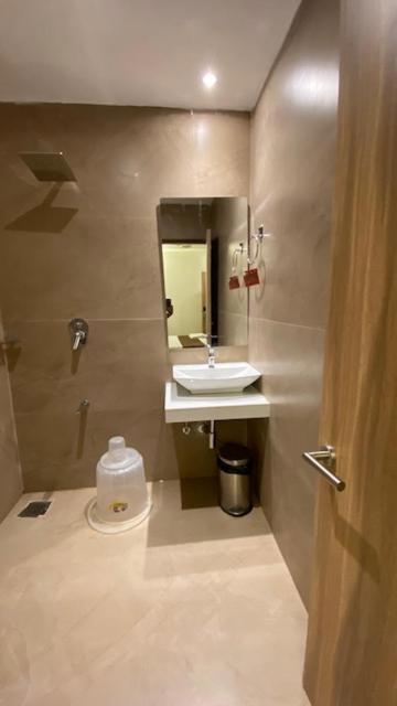 Hotel Plaza Heights