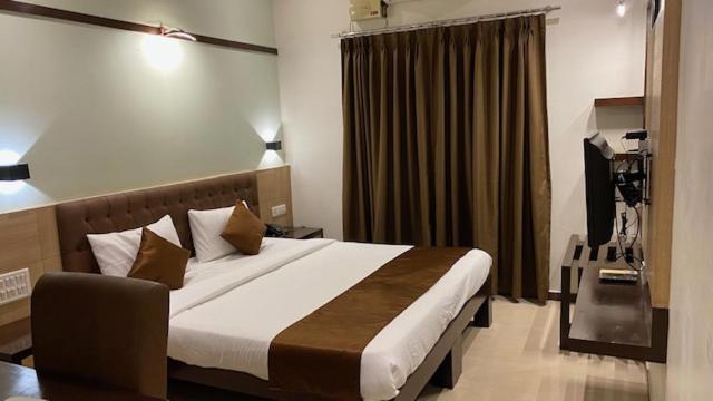 Hotel Plaza Heights