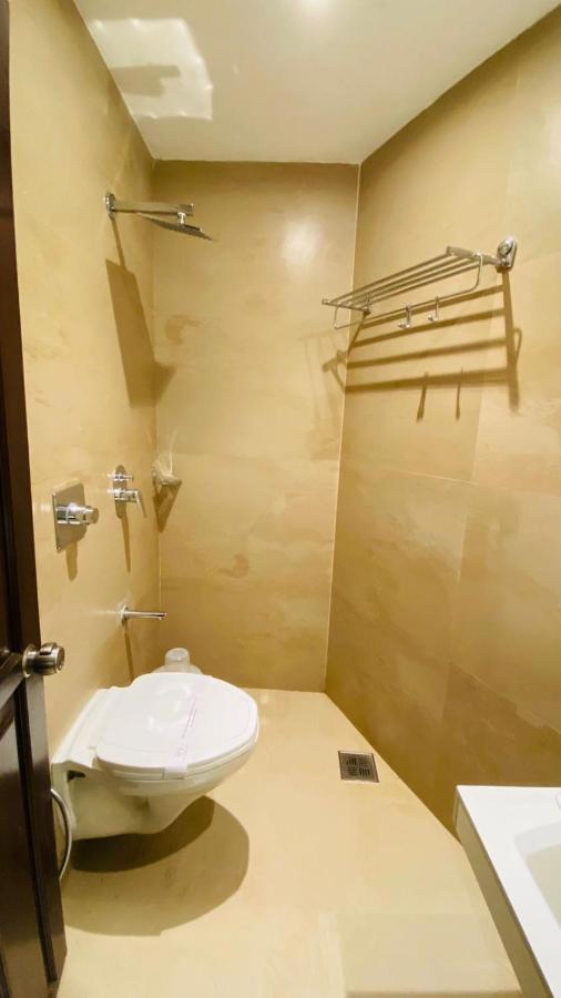 Hotel Plaza Heights