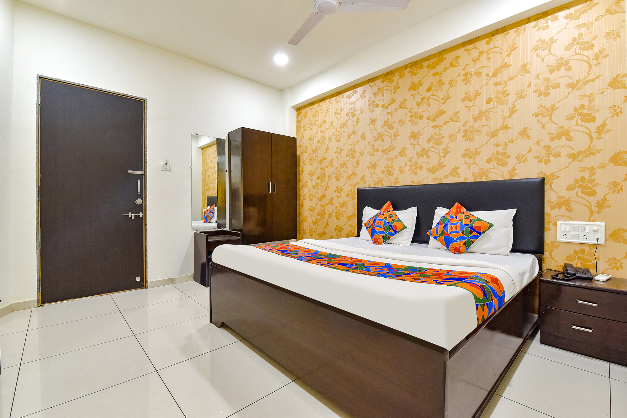 Fabhotel Infinity