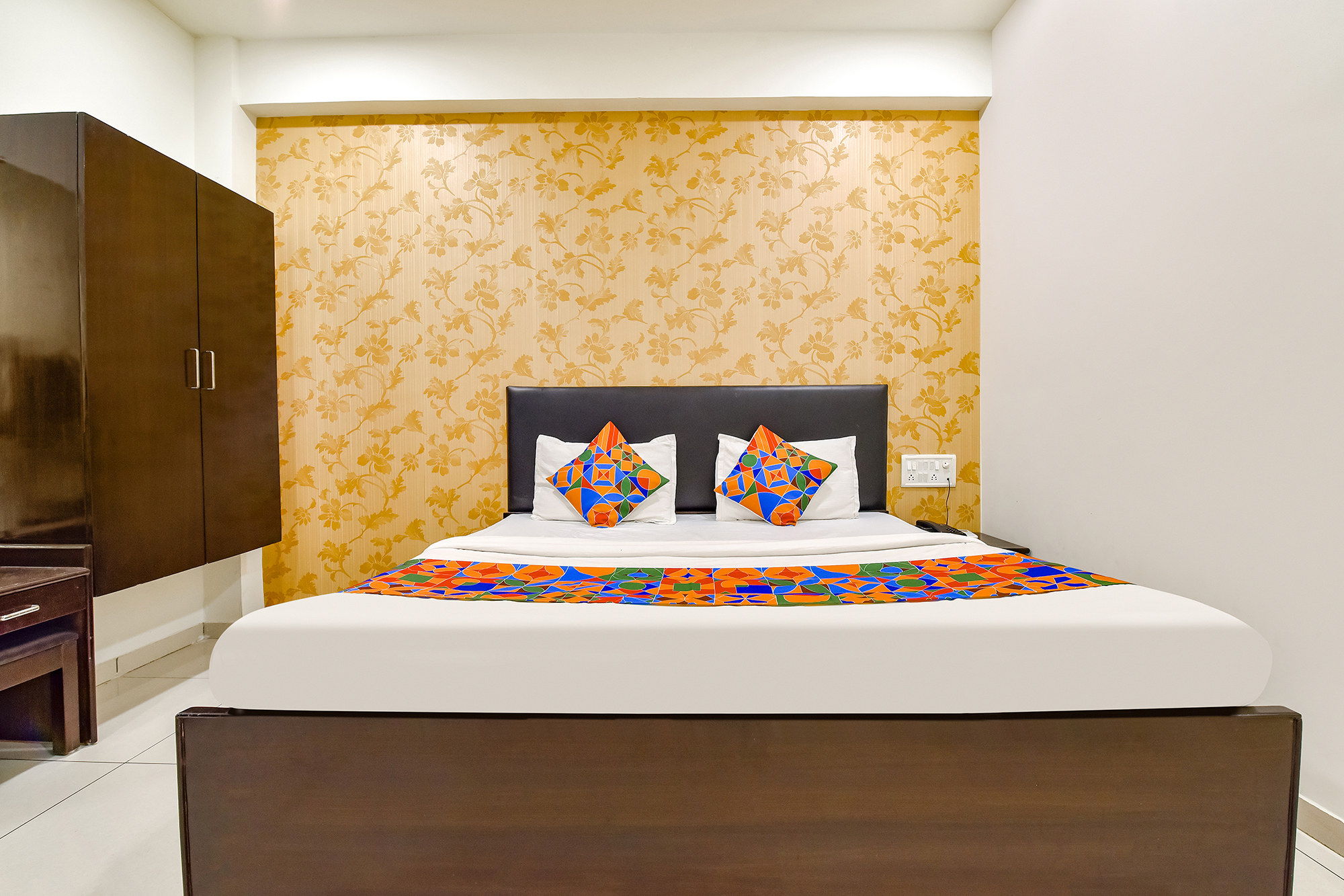 Fabhotel Infinity