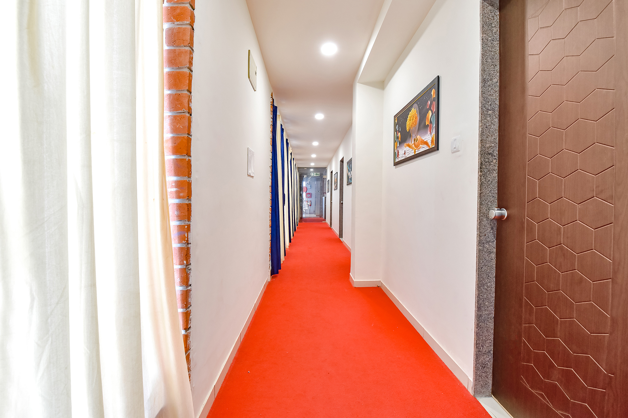 Fabhotel Infinity