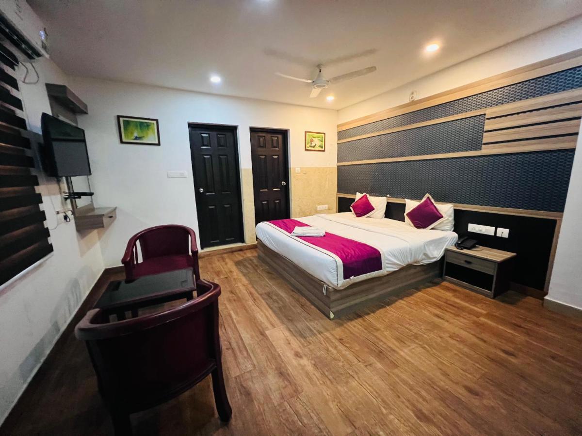 Capital O 22485 Tcs Suites