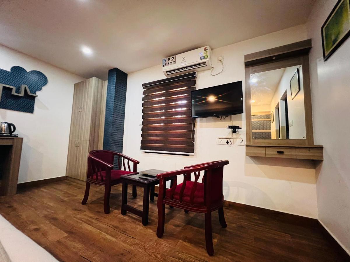 Capital O 22485 Tcs Suites