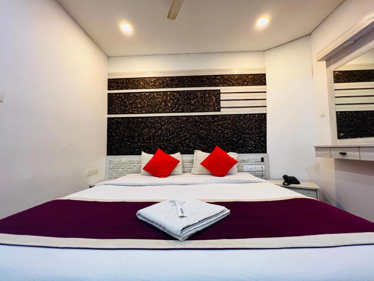 Capital O 22485 Tcs Suites