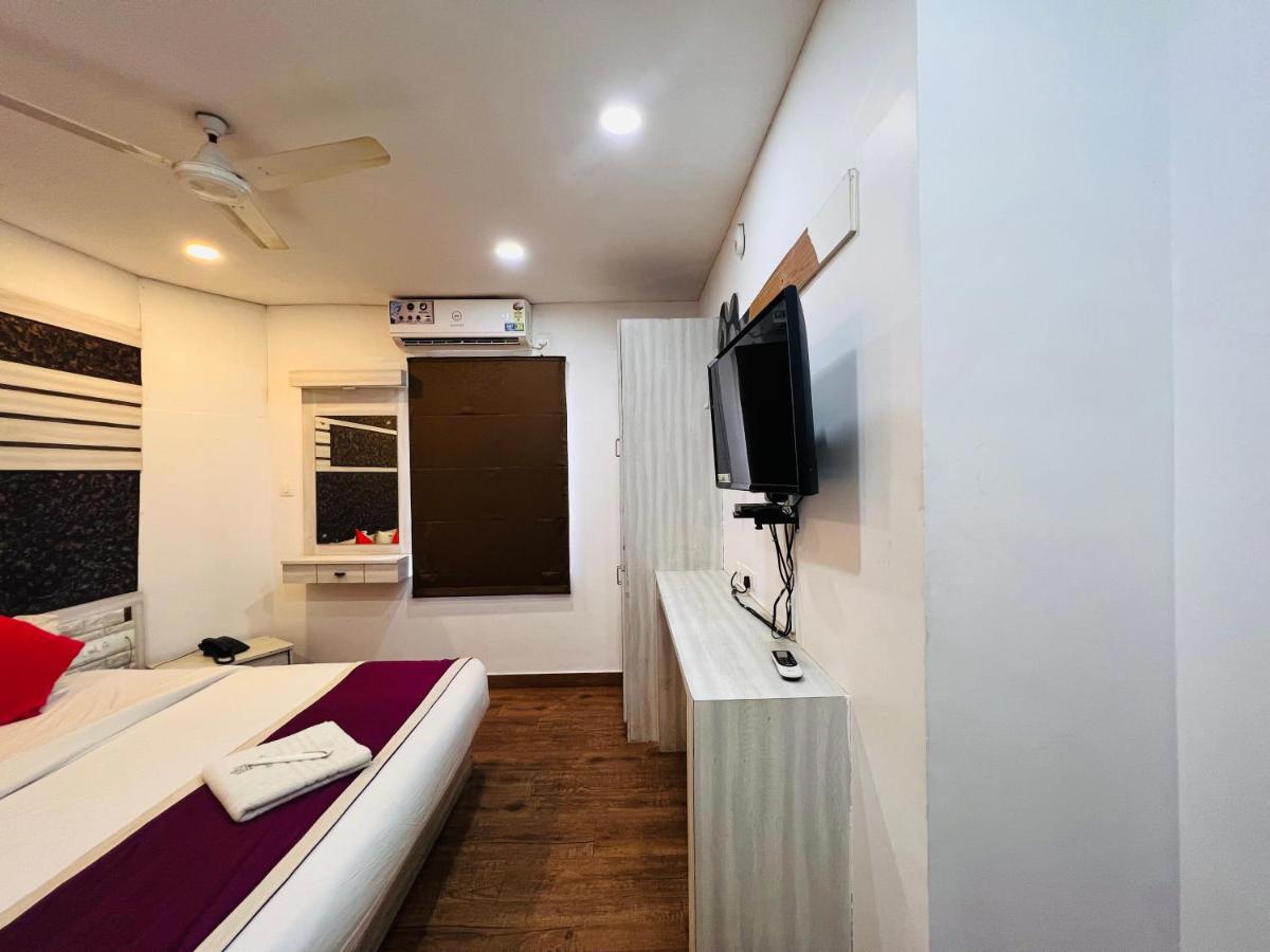 Capital O 22485 Tcs Suites
