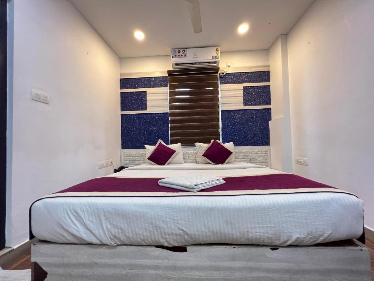 Capital O 22485 Tcs Suites