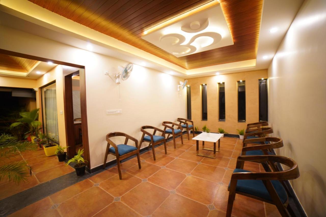 Aananda Wellness And Resorts