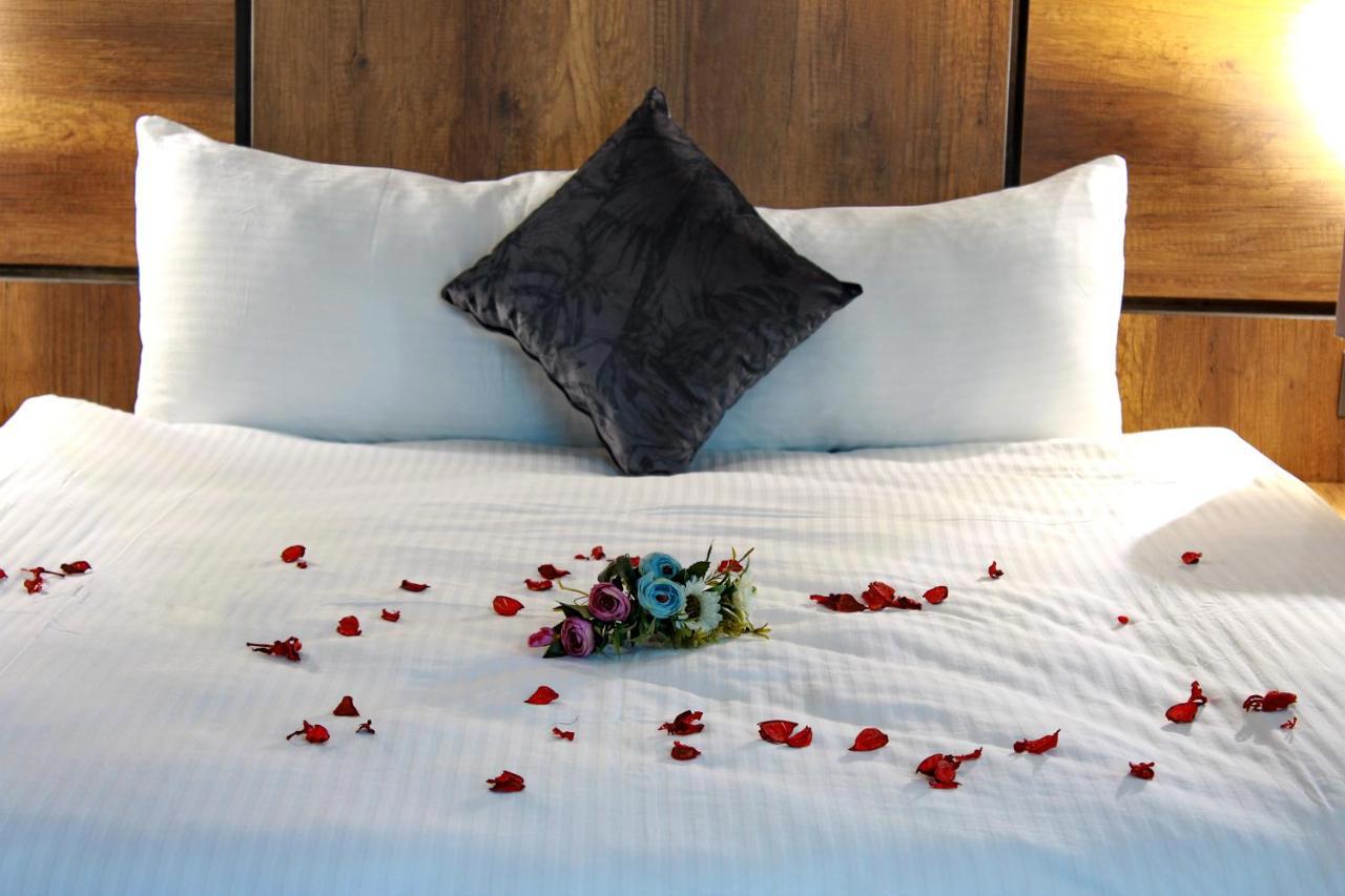 Mardiva Resort Hotel