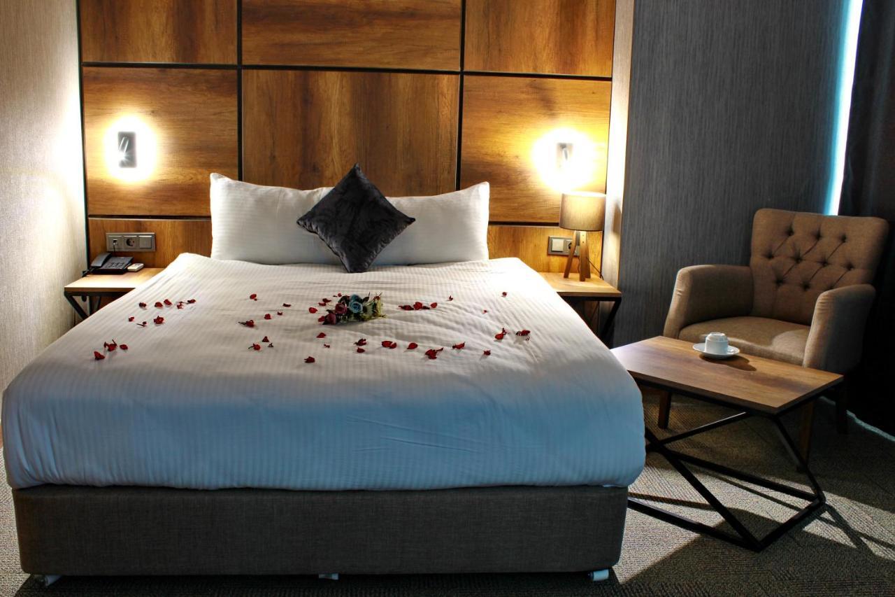 Mardiva Resort Hotel