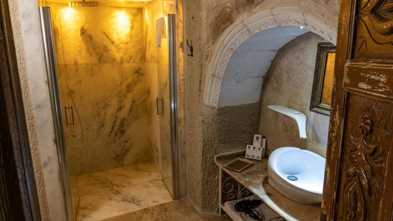 Elika Cave Suites Hotel & Spa