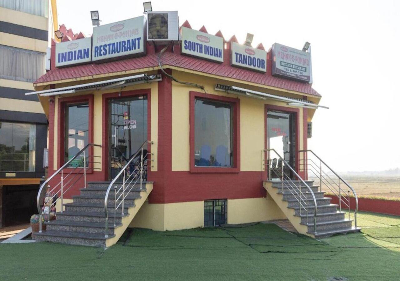 Oyo 17009 Mehak E Punjab