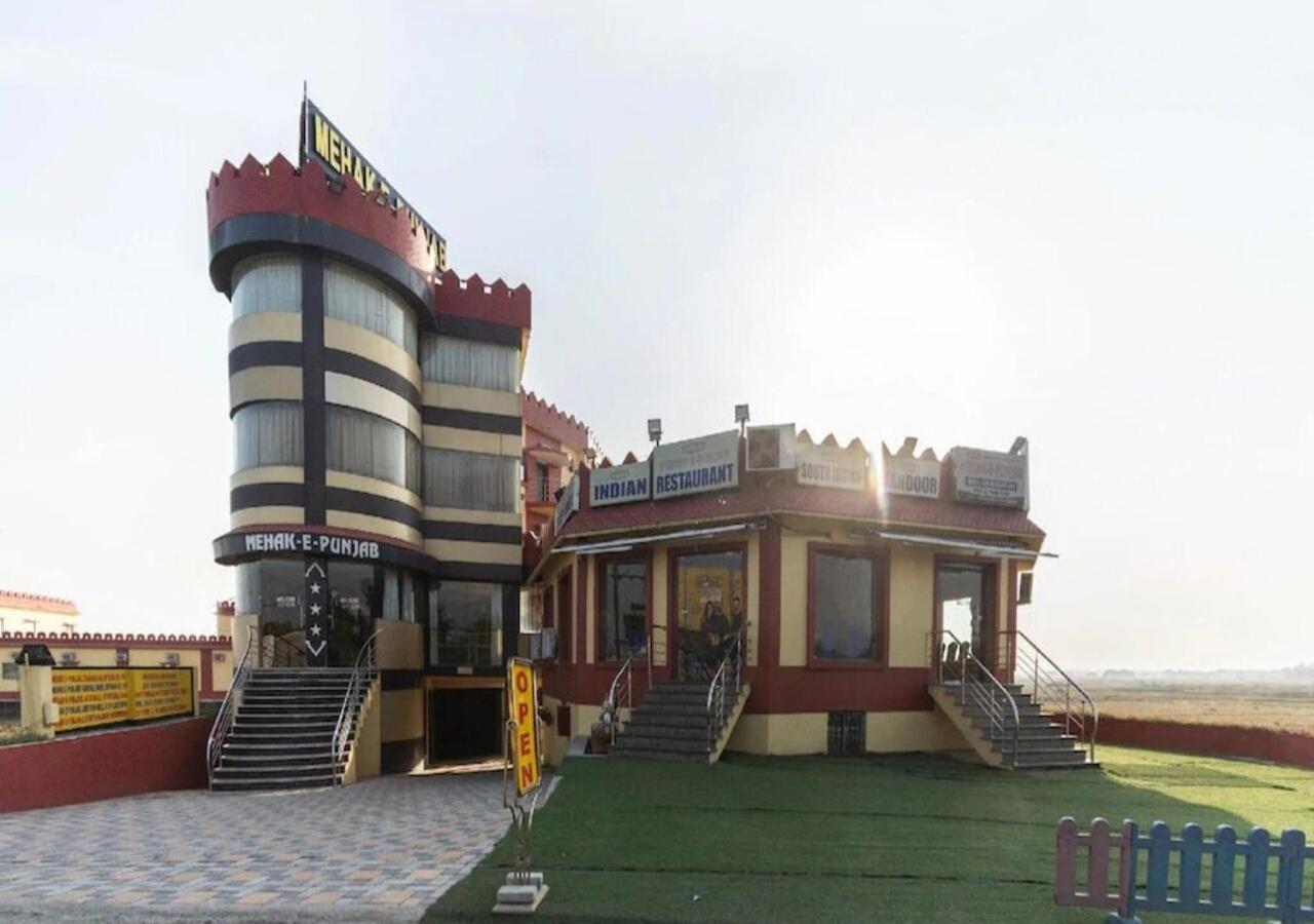 Oyo 17009 Mehak E Punjab