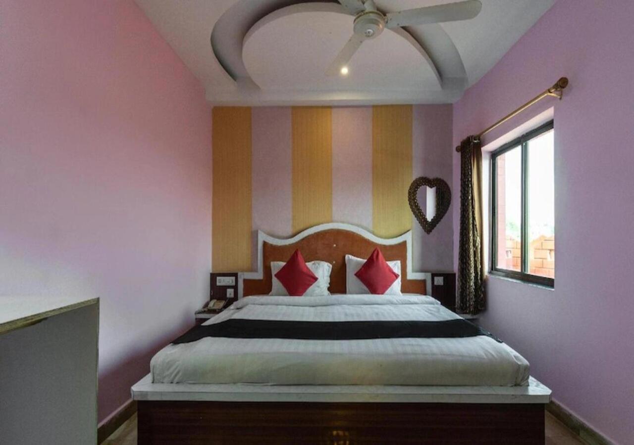 Oyo 17009 Mehak E Punjab