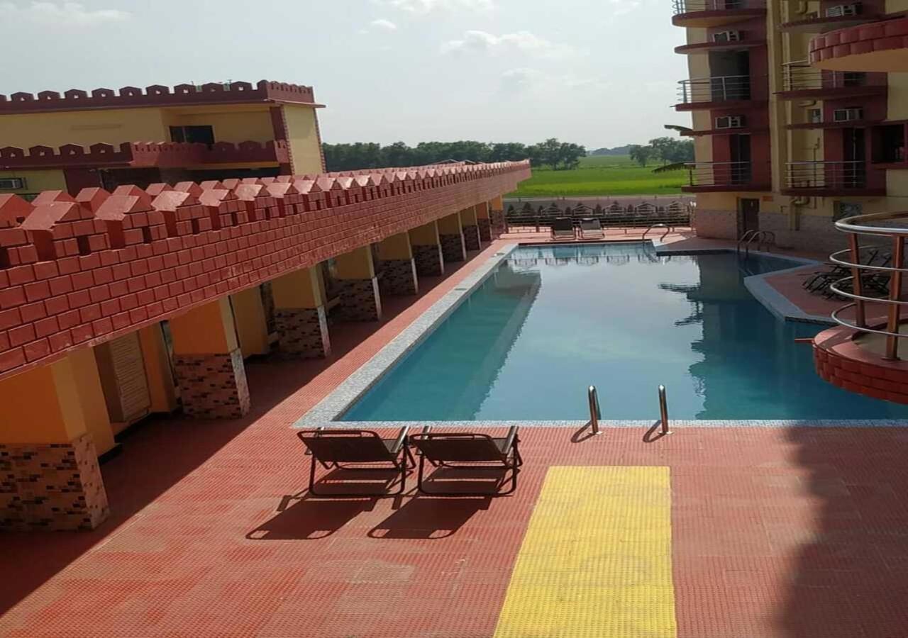 Oyo 17009 Mehak E Punjab