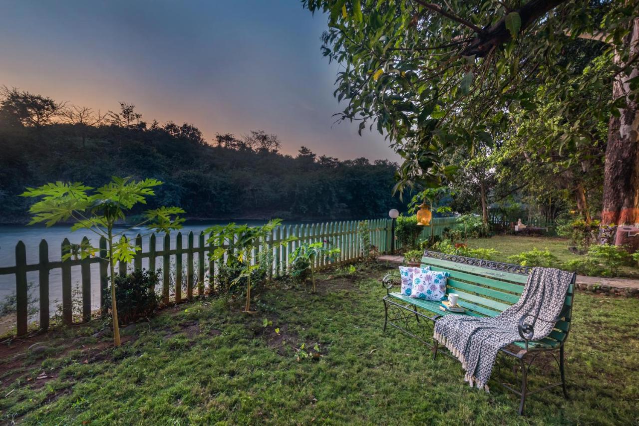 Saffronstays Riverscape Cottage, Karjat