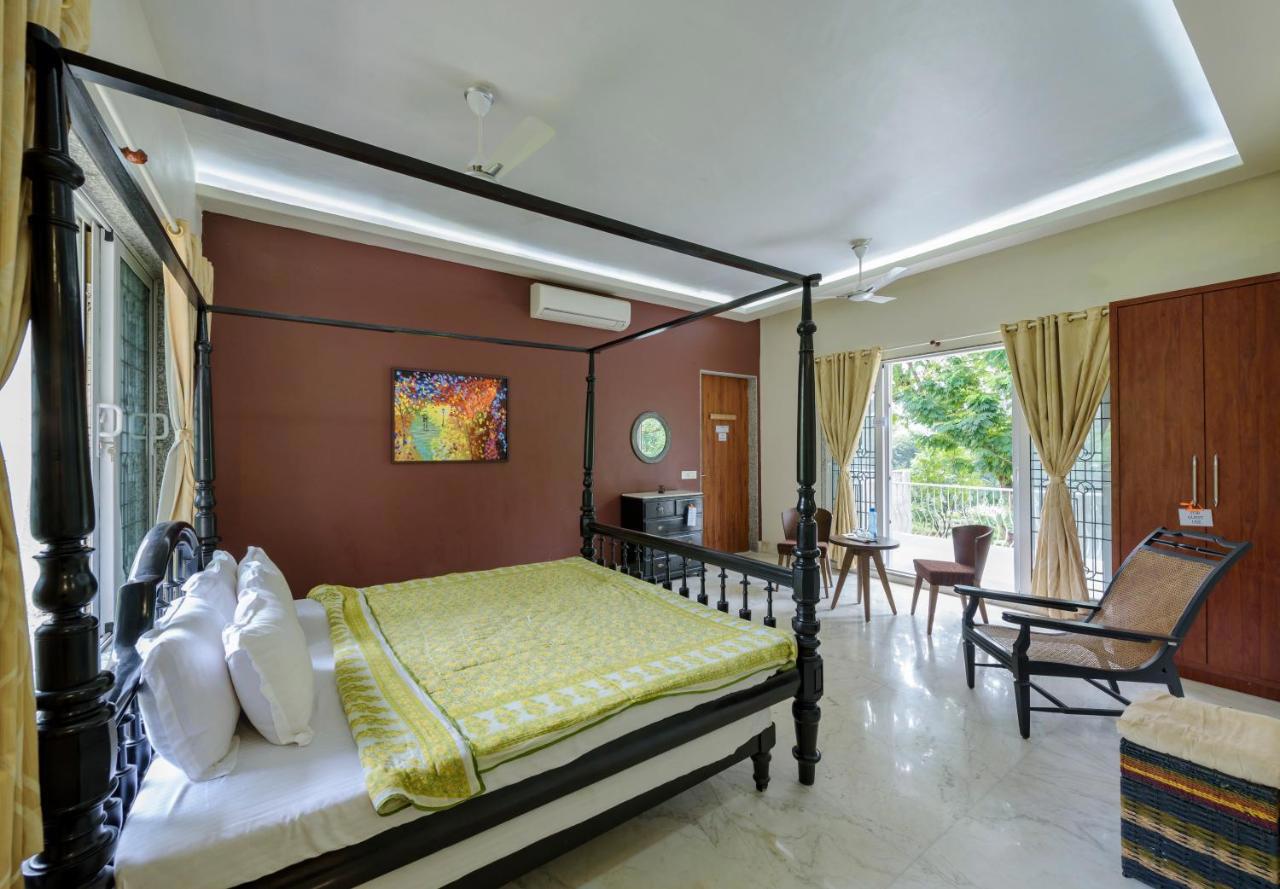Saffronstays Riverscape Villa, Karjat