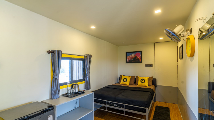 The Hosteller Lonavala