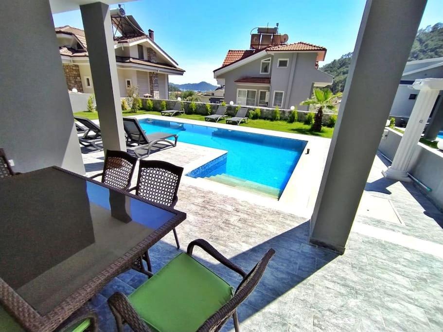 Gocek Marin B 4+1 Villa, Ozel Havuzlu