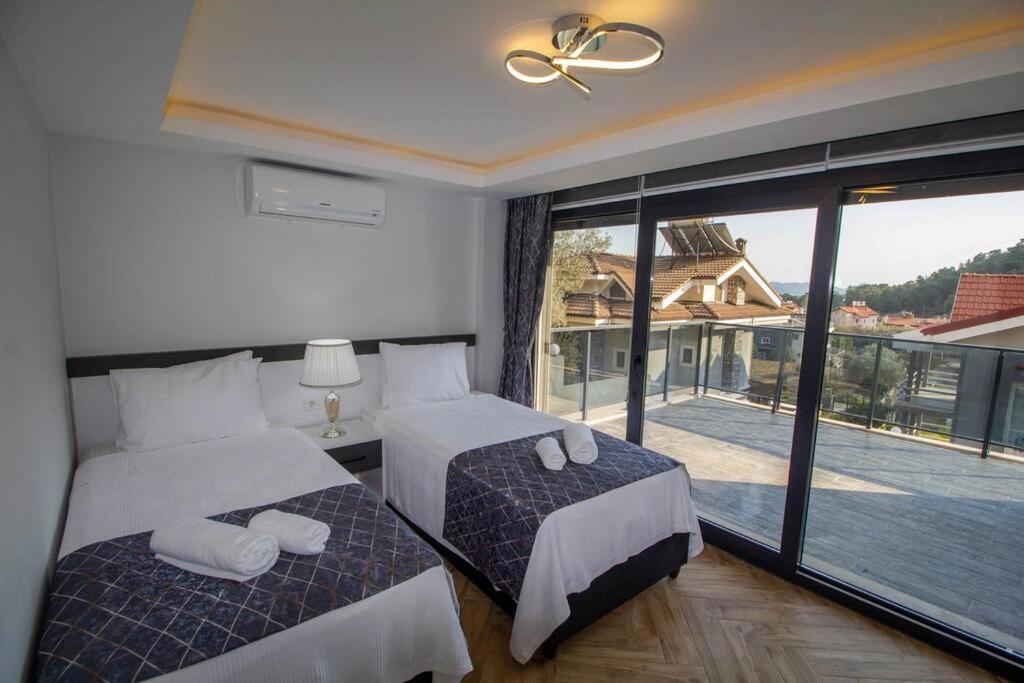 Gocek Marin B 4+1 Villa, Ozel Havuzlu