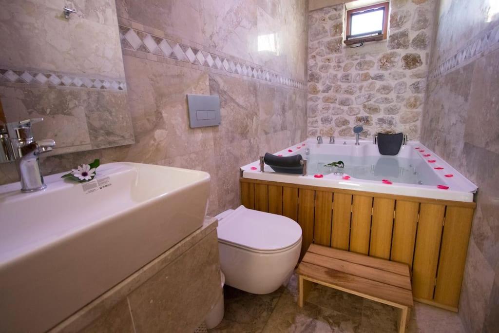 Likya Garnet 2+1 Villa, Özel Havuzlu, Fethiye