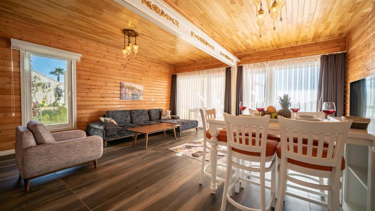 HotelPhoto