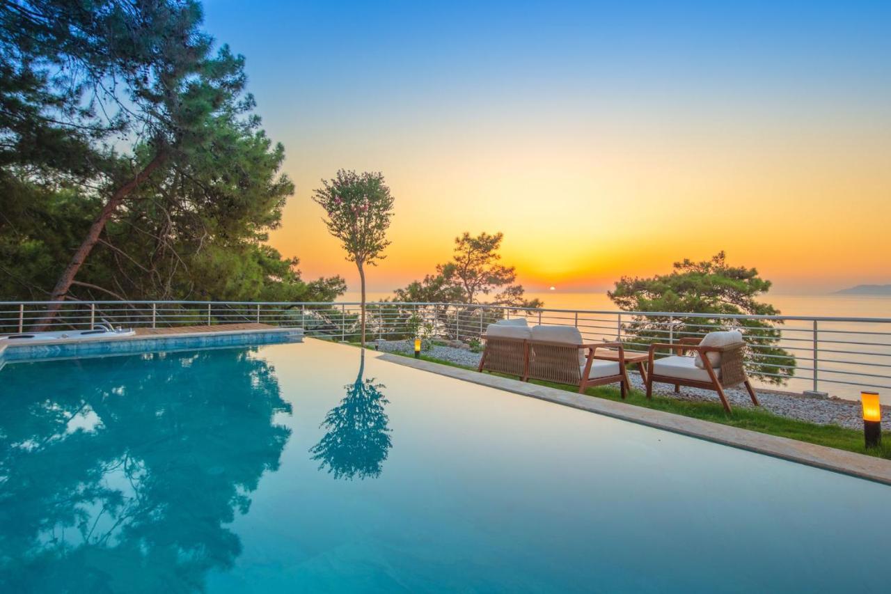 La Luna Faralya Villa 08