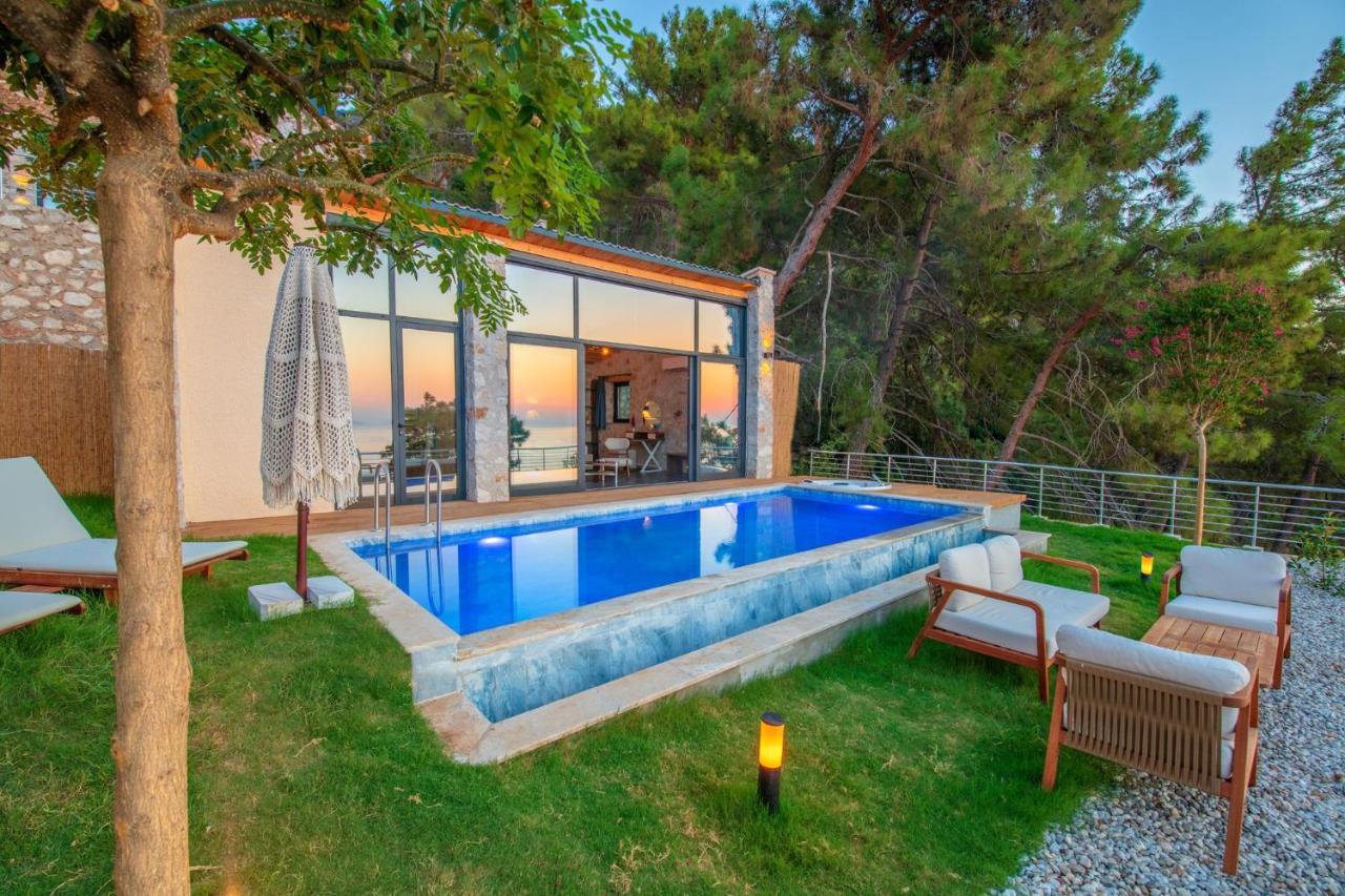 La Luna Faralya Villa 09