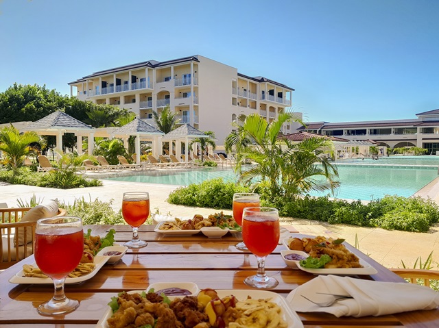 Grand Memories Holguin