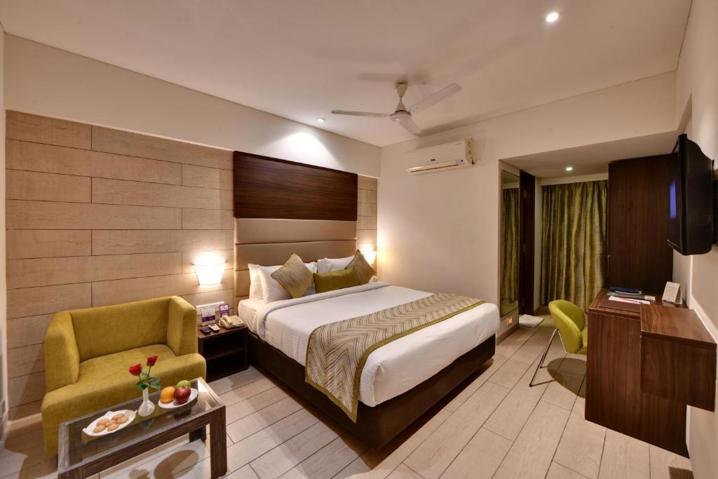 Click Hotel Vadodara