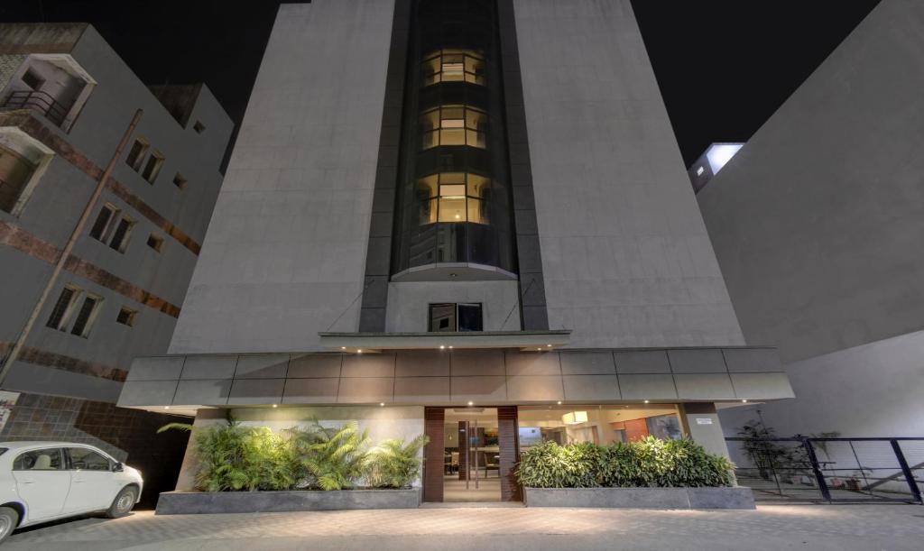 Click Hotel Vadodara
