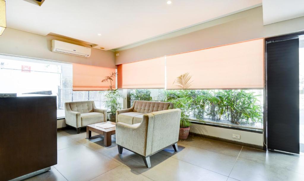 Click Hotel Vadodara