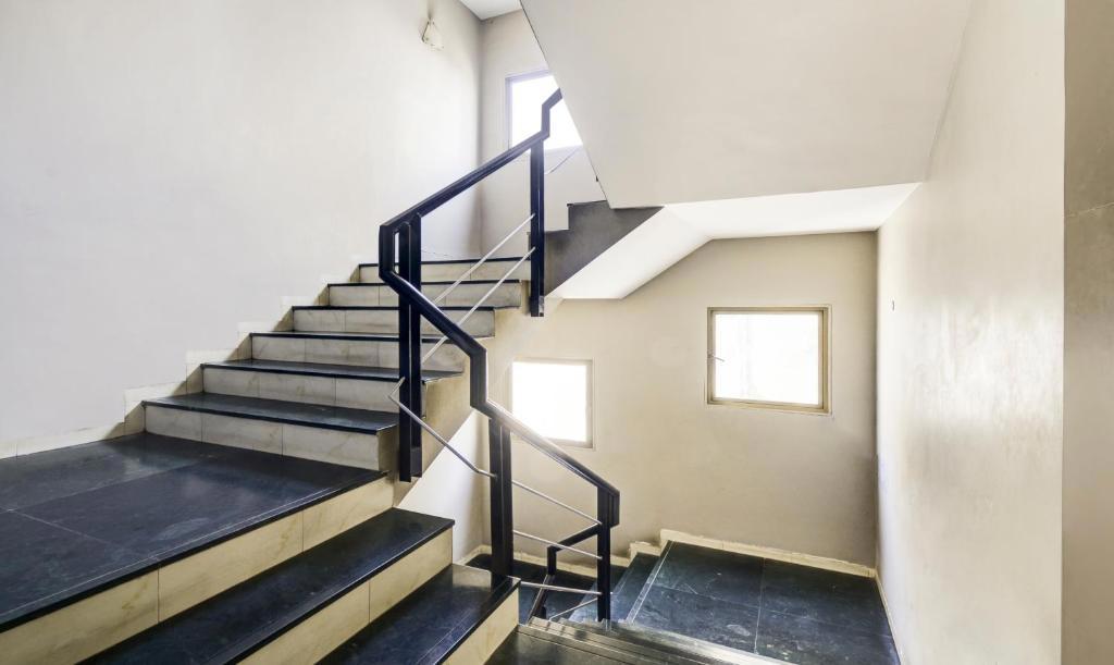 Click Hotel Vadodara