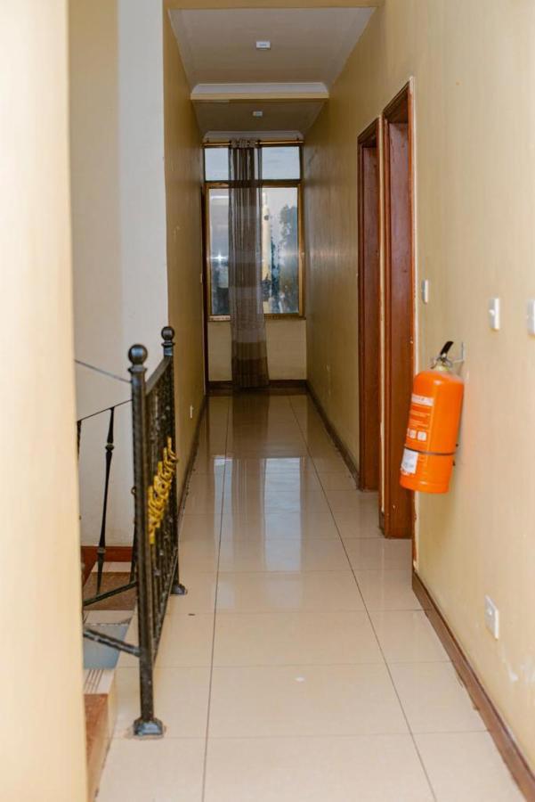 Maredori Hotel