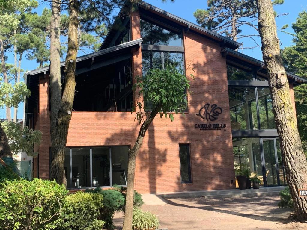 Apart Hotel Carilo Hills