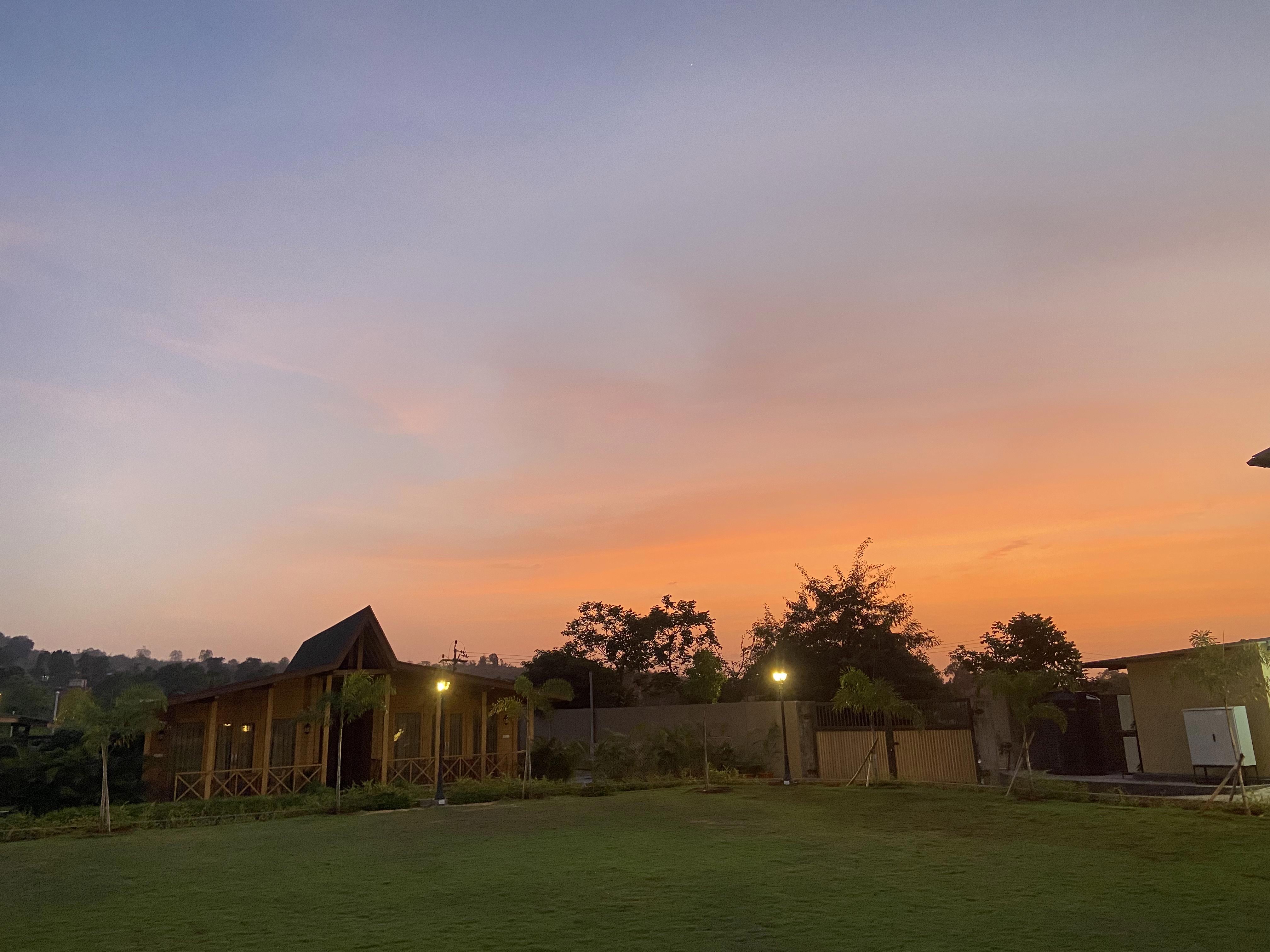 Villament Resort