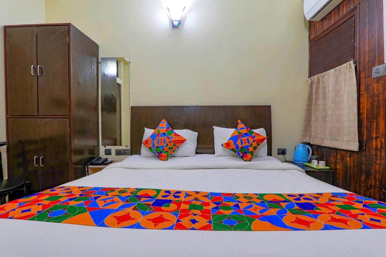 Hotel Prakash Palace